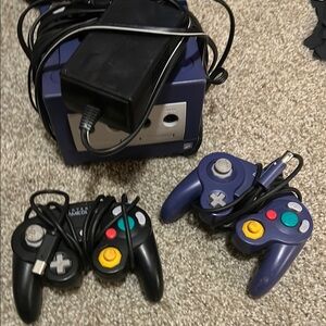 Nintendo GameCube Console Purple and Black with Controllers plus 3 games